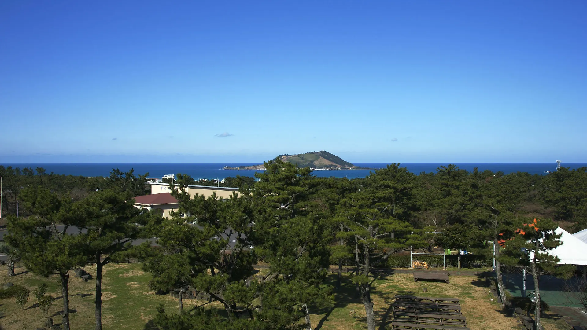 Hallim Resort Jeju 3*,
